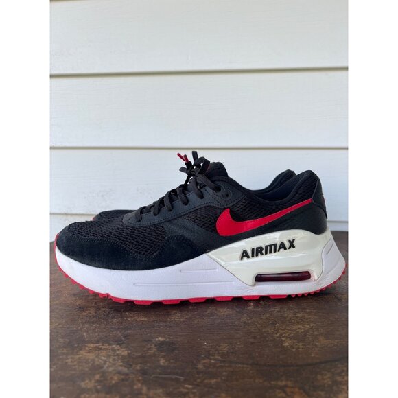 Nike Air Max Black & Red Mens Sneakers Size 10 US - Picture 1 of 5